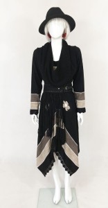 Dzianinowa rozłożysta sukienka