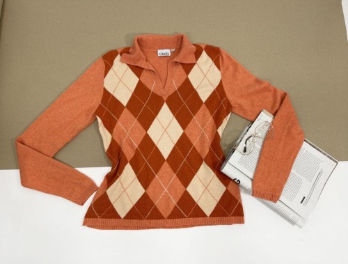 Sweter w romby jedwab z kaszmirem