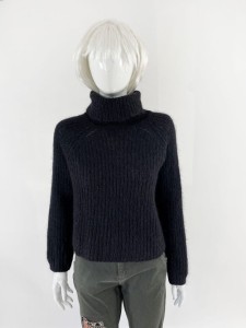 Hallhuber czarny sweter moher