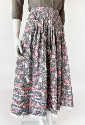 Rozkloszowana maxi spódnica vintage