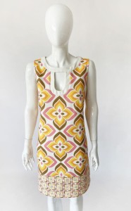 Wzorzysta sukienka 70's style