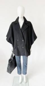 Liebeskind peleryna z wełną