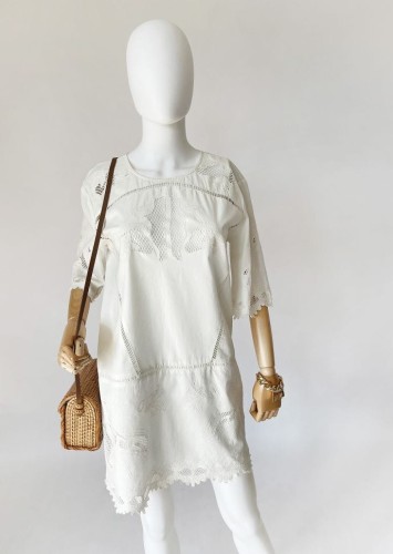 Bawełniana sukienka z koronką