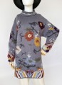 Długi wełniany sweter vintage