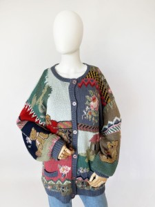 Kolorowy kardigan w misie i domki