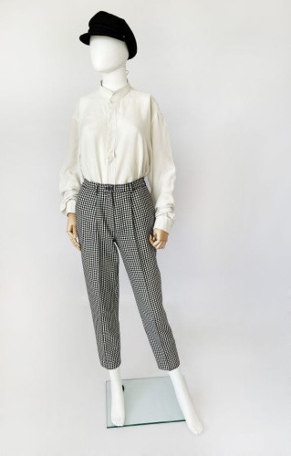 Kraciaste spodnie w kant