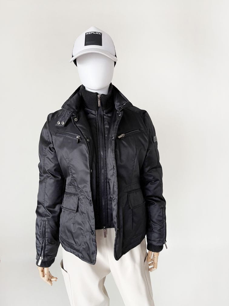 Calvin Klein czarna puchowa kurtka