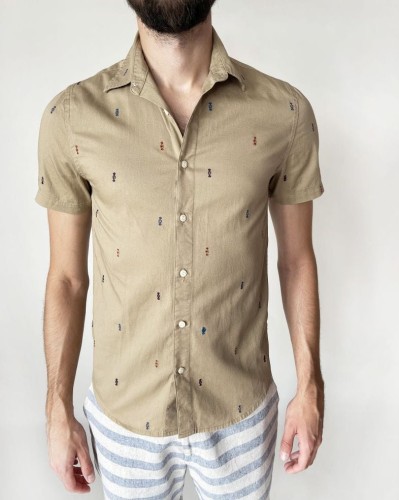 Haftowana bawełniana koszula