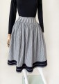 Rozkloszowana midi spódnica vintage