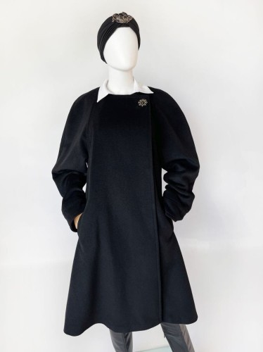 Hans Erras płaszcz vintage z wełny jagnięcej i angory