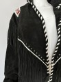 Westernowa zamszowa kurtka z frędzlami i zdobieniami