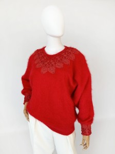 Czerwony sweter z angory vintage