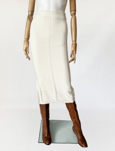 Dzianinowa spódnica midi