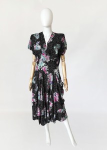 Długa sukienka vintage grochy&kwiaty