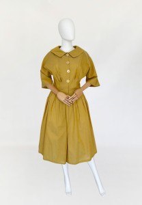 Rozkloszowana sukienka vintage 50's