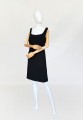 Armani Collezioni minimalistyczna sukienka