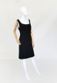 Armani Collezioni minimalistyczna sukienka