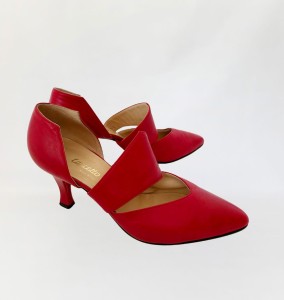 Capretto skórzane czółenka na obcasie