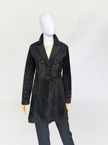 Scully haftowany skórzany płaszcz