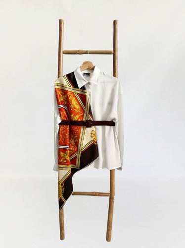 Włoska jedwabna apaszka we wzory