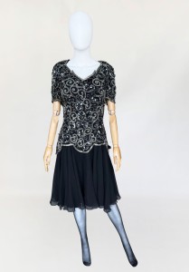 Biżuteryjna jedwabna sukienka vintage