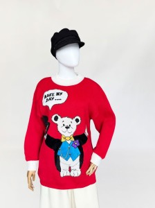 Sweter vintage z dużymi aplikacjami