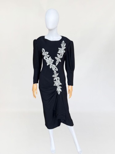 Wieczorowa sukienka vintage 80's ze zdobieniem