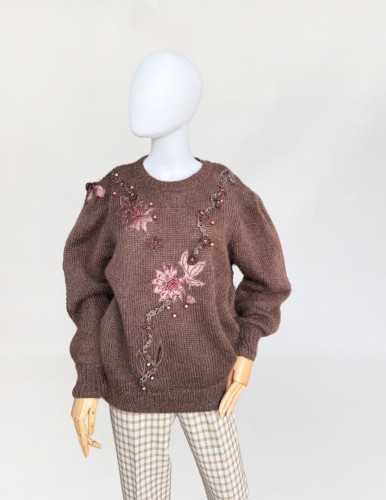 Zdobiony sweter vintage z moheru