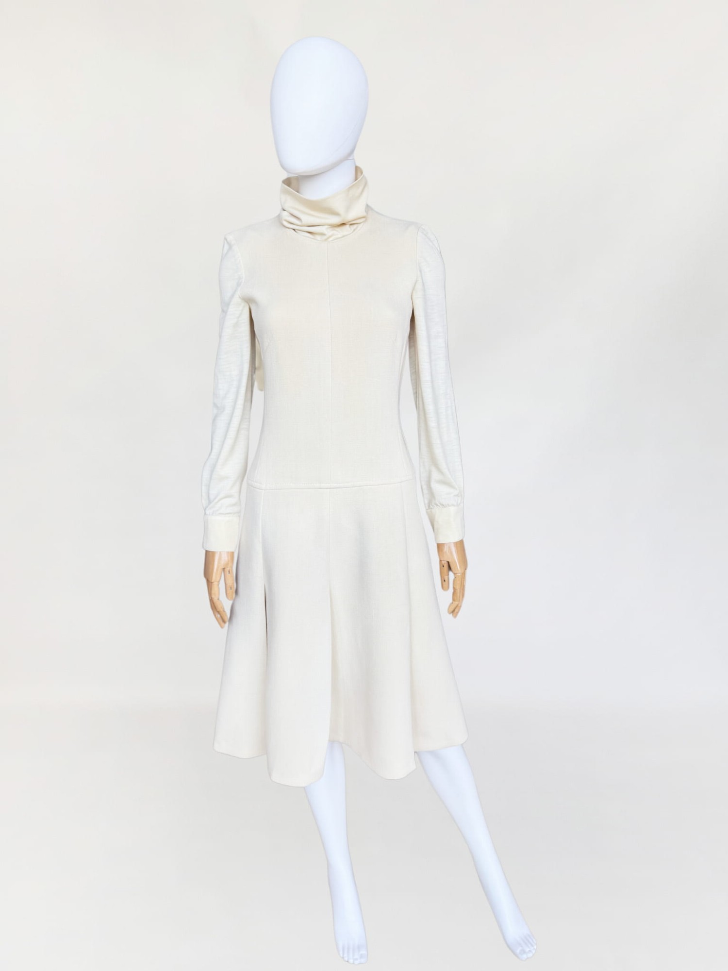 Wełniana sukienka vintage 60's turtleneck