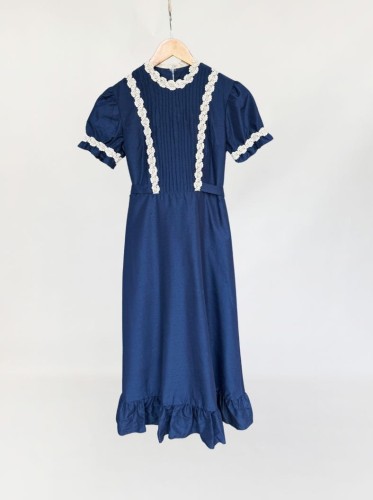 Sukienka maxi ze wstawkami z gipiury vintage 1970s