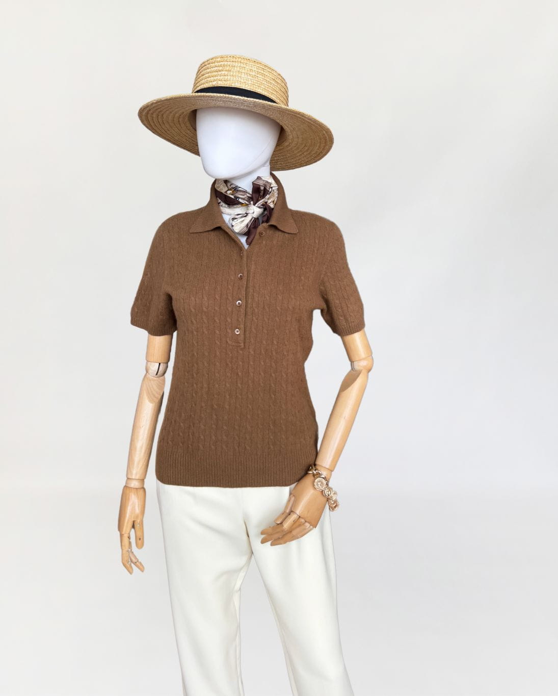 Kaszmirowy sweter polo old money