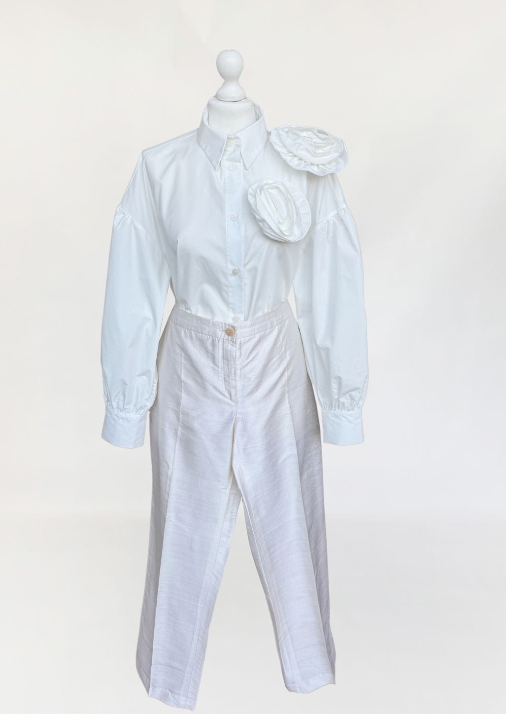 Armani Collezioni jedwabne spodnie plus size