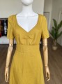 Musztardowa lniana sukienka