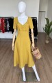 Musztardowa lniana sukienka