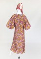 Sukienka w kwiatowe hippie wzory 70's styl