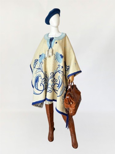 Haftowane wełniane ponczo vintage (2).jpg