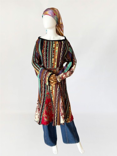 Długi płaszczowy sweter wełniany art knitwear (2).jpg