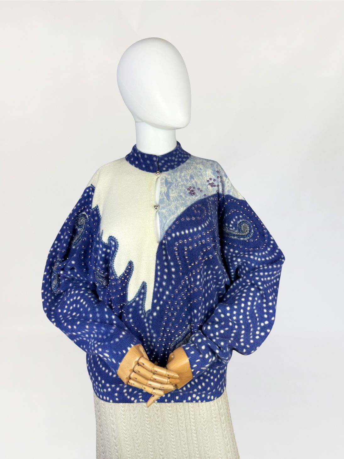 Wełniany sweter vintage 1980s biżuteryjne aplikacje