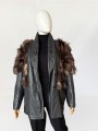 Skórzana kurtka vintage 1980s z futrzanym wykończeniem (4).jpg