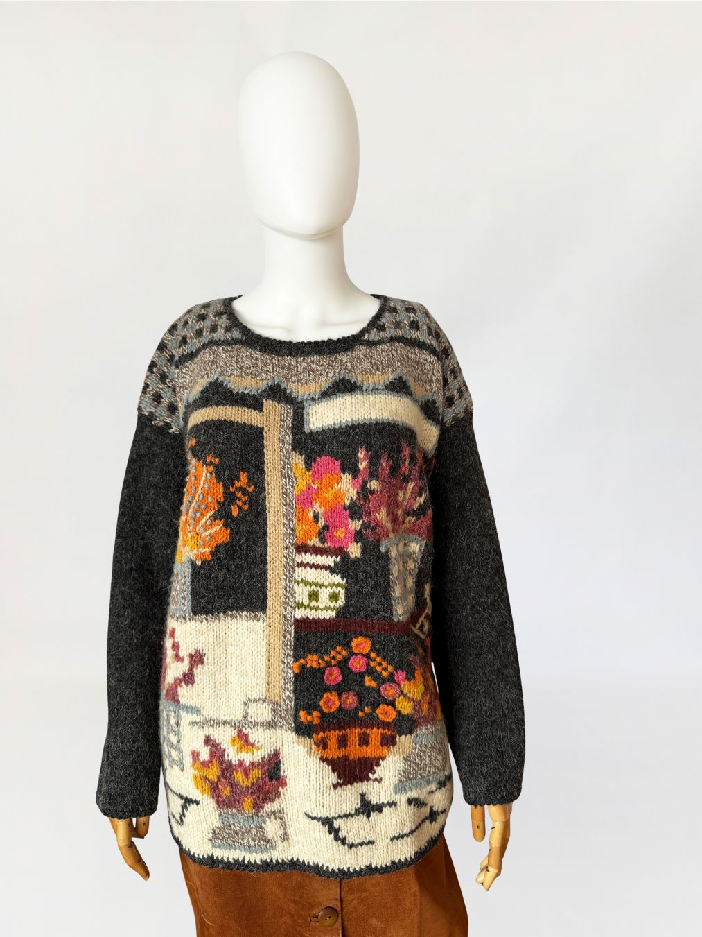 Sweter vintage z dekoracyjnym frontem