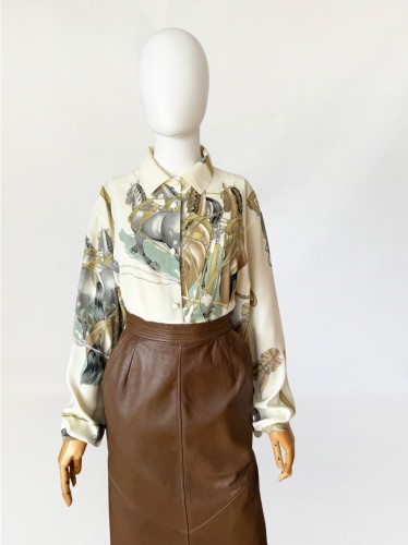 Włoska koszula w jeździeckie wzory