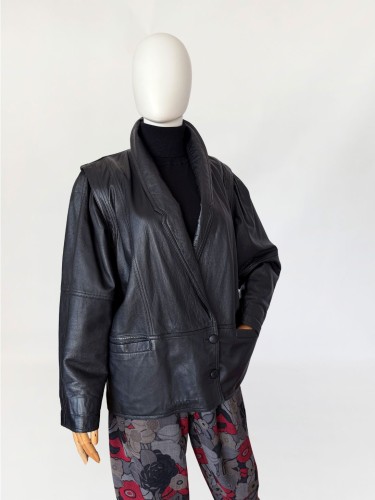 Włoska skórzana kurtka vintage 1990s (3).jpg