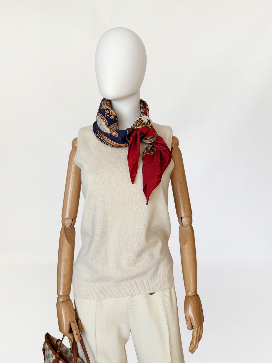 Saks Fifth Avenue top ecru 100% kaszmir