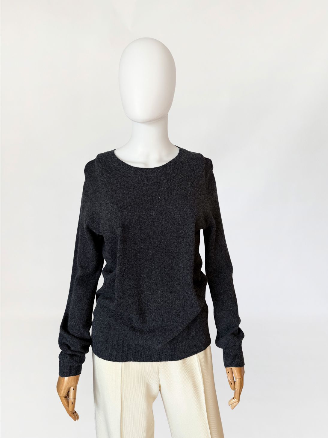 Uniqlo sweter 100% kaszmir grafitowy
