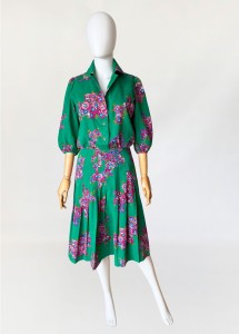 Kwiatowa sukienka vintage 1960s 