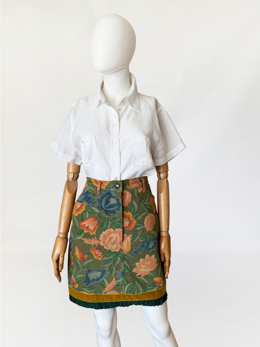 Alberta Feretti jeansowa spódnica w kwiaty vintage