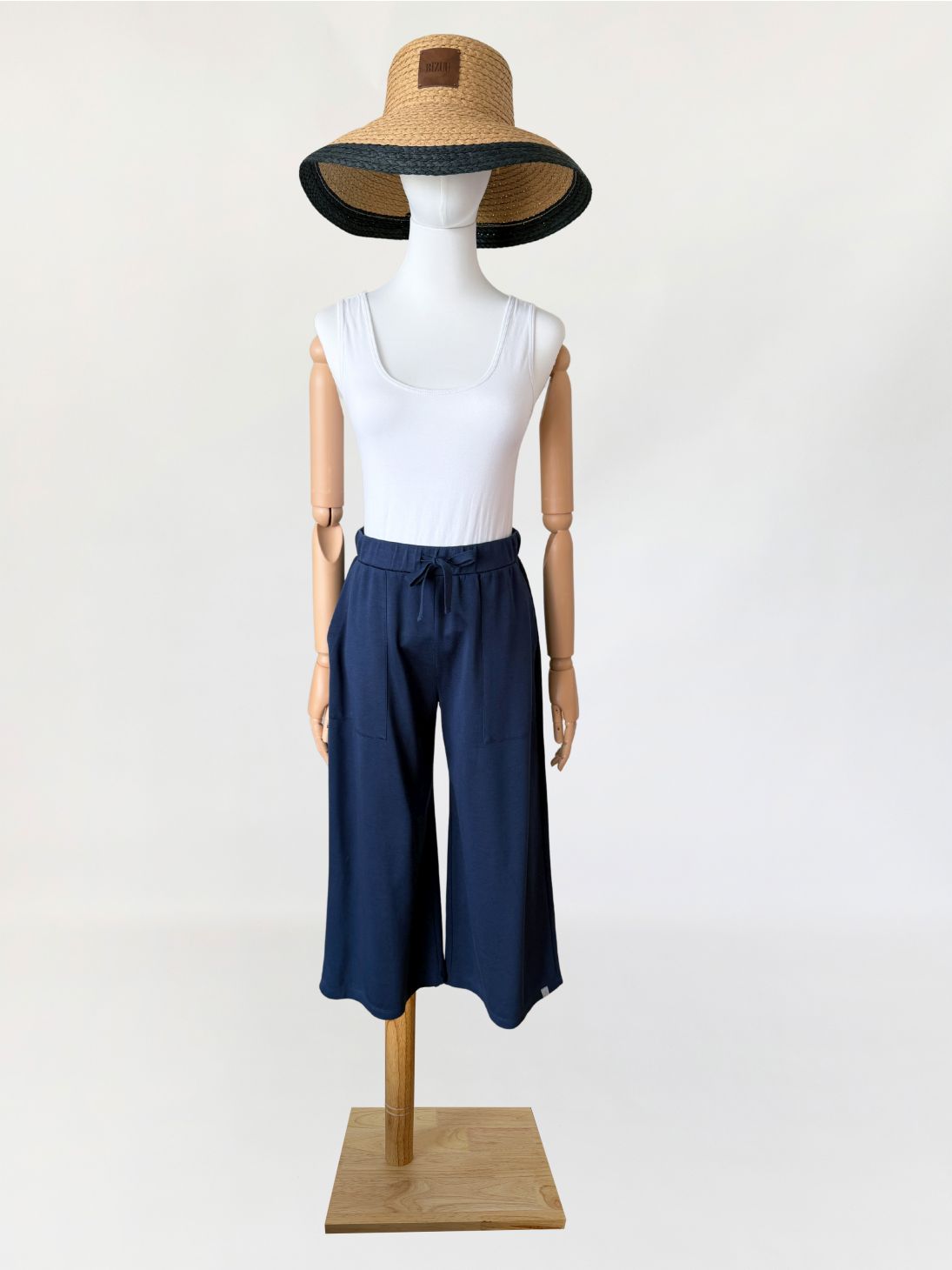 Weekend Max Mara dresowe kuloty 