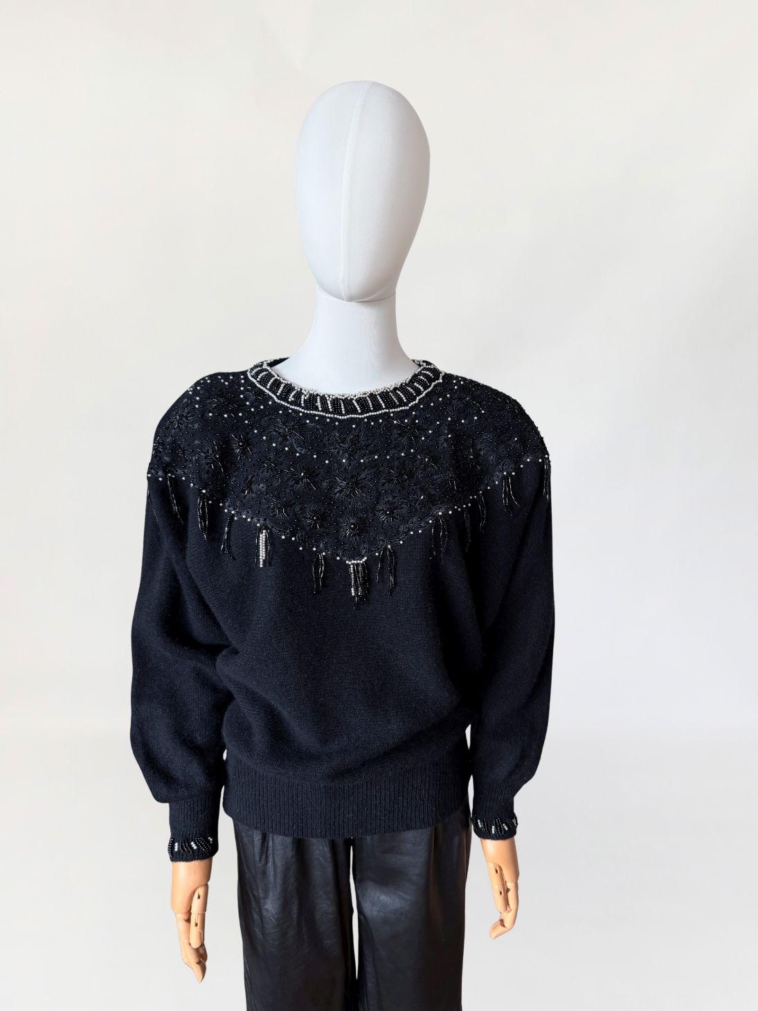 Bogato zdobiony sweter vintage wełna angora