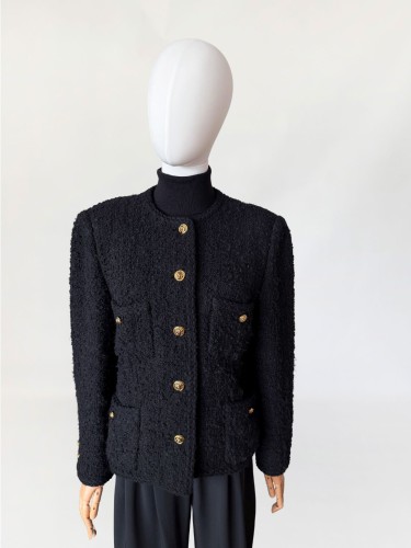 Marynarka vintage z wełny boucle z dekoracyjnymi guzikami
