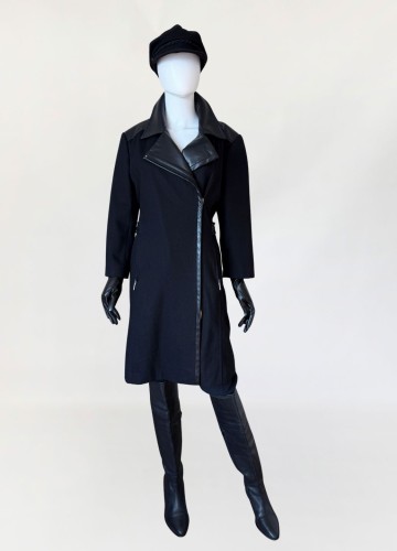 Trussardi czarny wełniany płaszcz (4).jpg